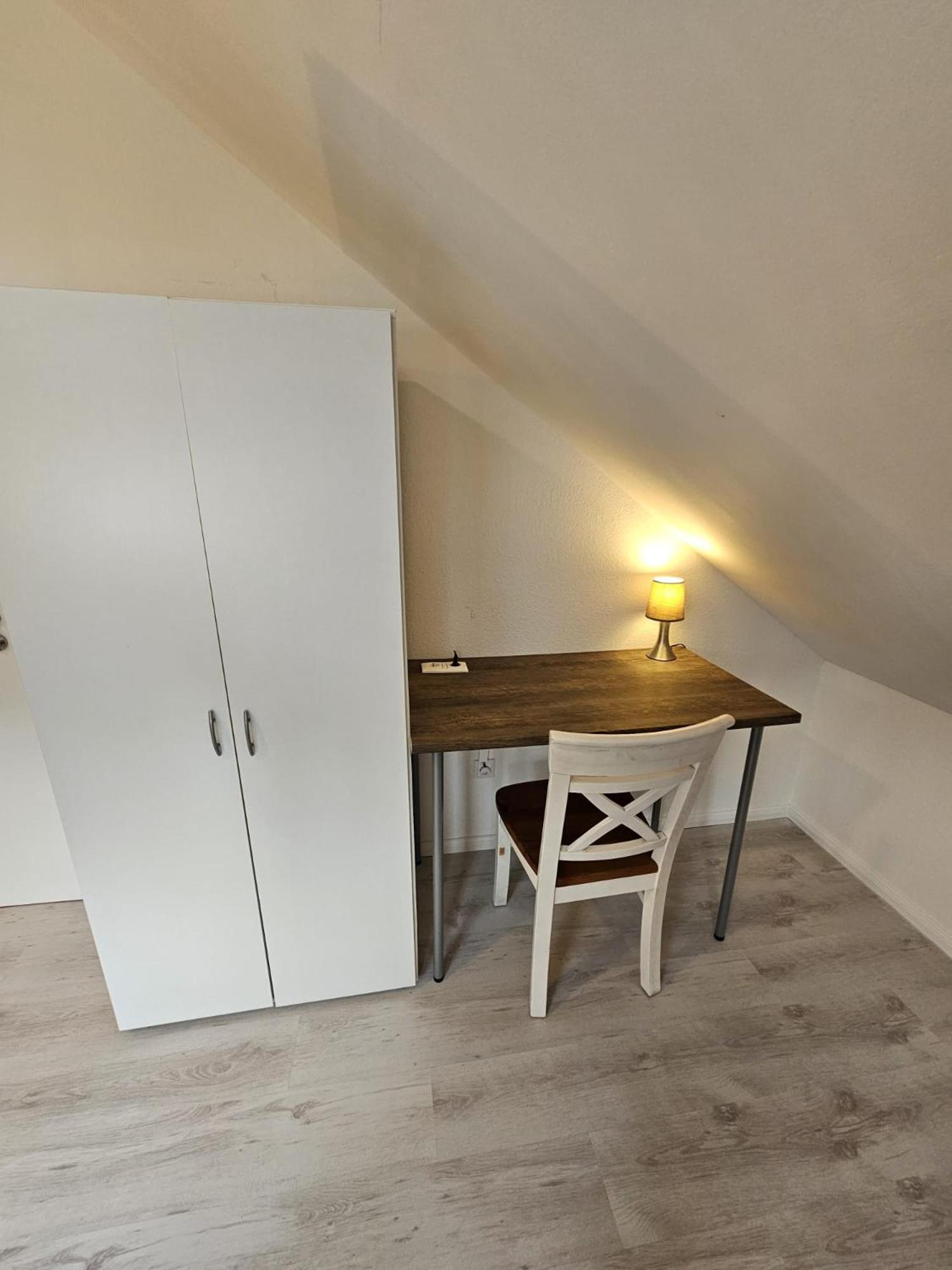 Tautraum Suite Mit Whirlpool Und Gruenem Ausblick Wilhelmshaven Exterior foto